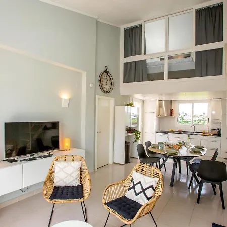 Clemenvillas I By Interhome