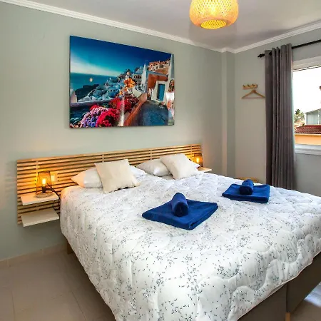 Clemenvillas I By Interhome Lejlighed